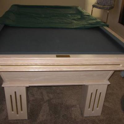 Olhausen Regulation Pool Table
